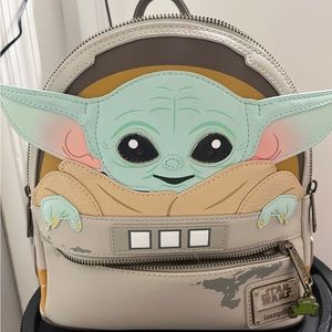 Baby yoda loungefly backpack
